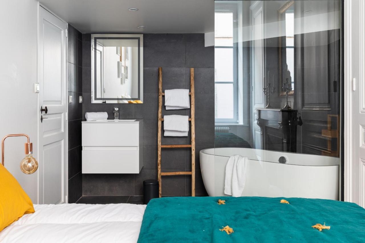 Dify Roi Lyon - Hotel De Ville Екстер'єр фото